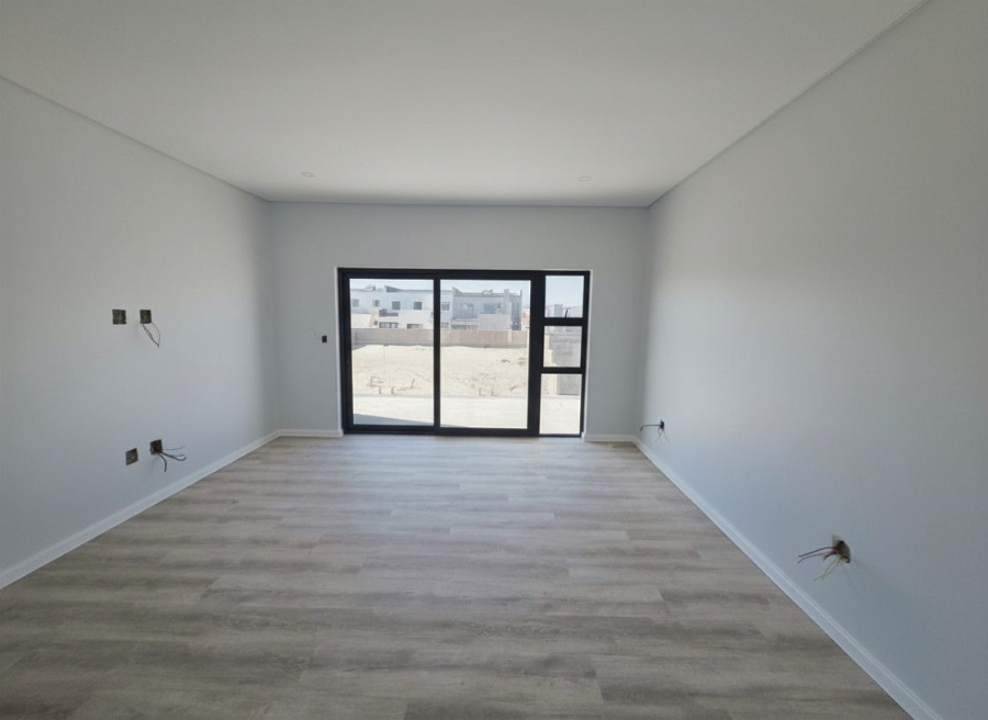 4 Bedroom Property for Sale in Sandown Western Cape